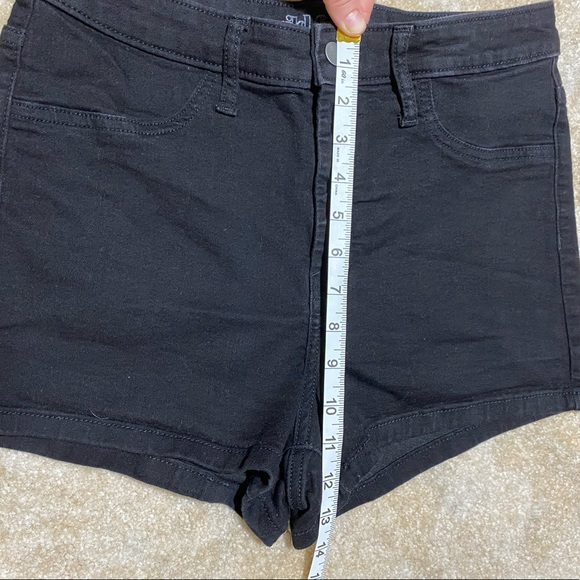 Wild Fable high rise black short shorts 12/31 - Picture 9 of 11